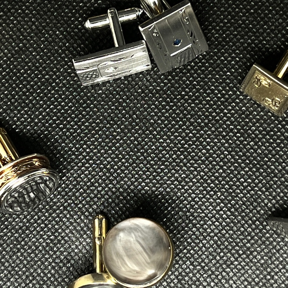 Cuff links - Picture 5 of 11